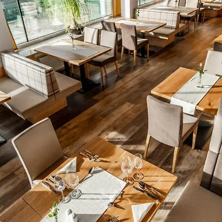 Aktivhotel Pehab - Dachstein Rooftop-spa Hotel