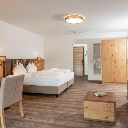 Aktivhotel Pehab 4* 람자우 암 다흐스타인