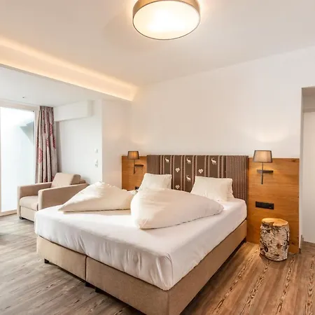 Aktivhotel Pehab 4* 람자우 암 다흐스타인