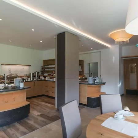 ホテル Aktivhotel Pehab - Dachstein Rooftop-spa