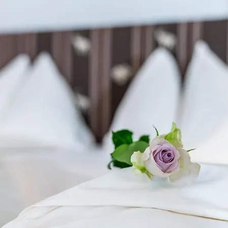 Pehab - Rooftop-spa 4* رامساو أم داتشستين