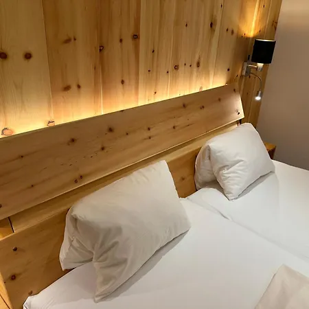 Aktivhotel Pehab - Dachstein Rooftop-spa ラムサウ・アム・ダッハシュタイン