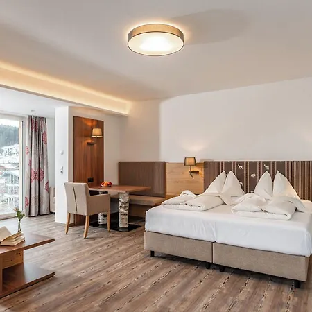 Aktivhotel Pehab - Dachstein Rooftop-spa Hotel 4*