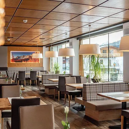 ホテル Aktivhotel Pehab - Dachstein Rooftop-spa