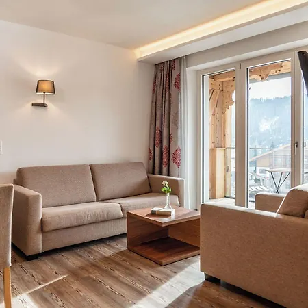 Aktivhotel Pehab - Dachstein Rooftop-spa ラムサウ・アム・ダッハシュタイン