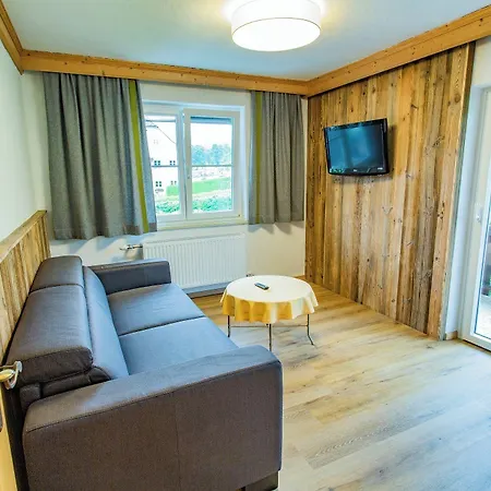 Aktivhotel Pehab - Dachstein Rooftop-spa ラムサウ・アム・ダッハシュタイン