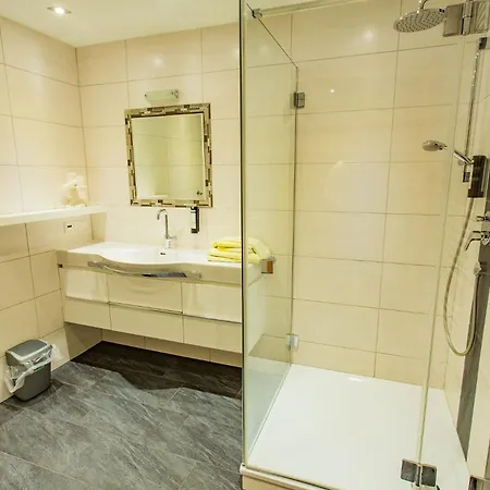 Hotel Pehab - Rooftop-spa 4*