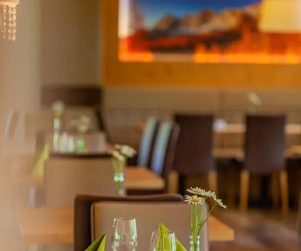 Pehab - Dachstein Rooftop-spa Otel 4*